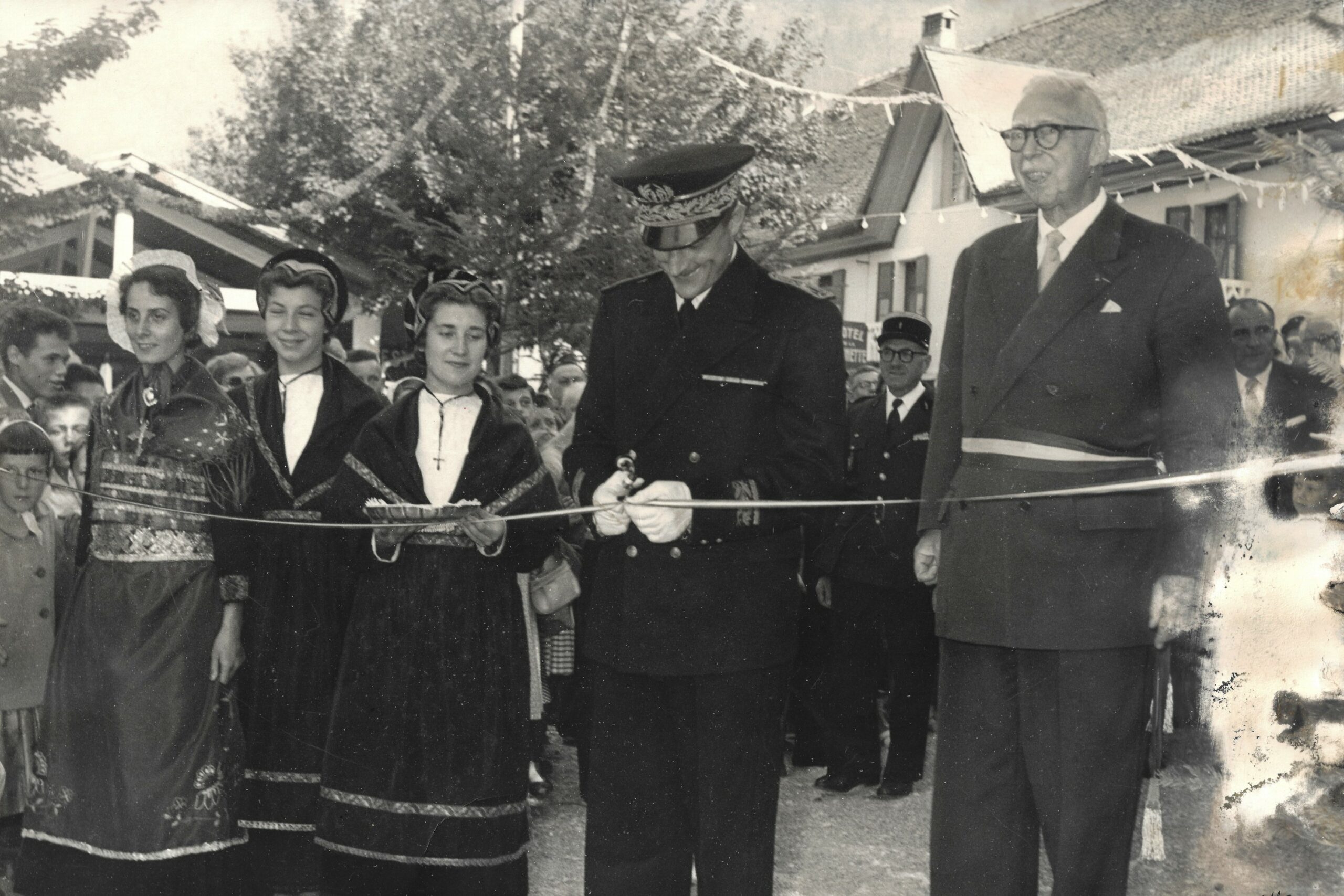 Hommage au Général Doyen